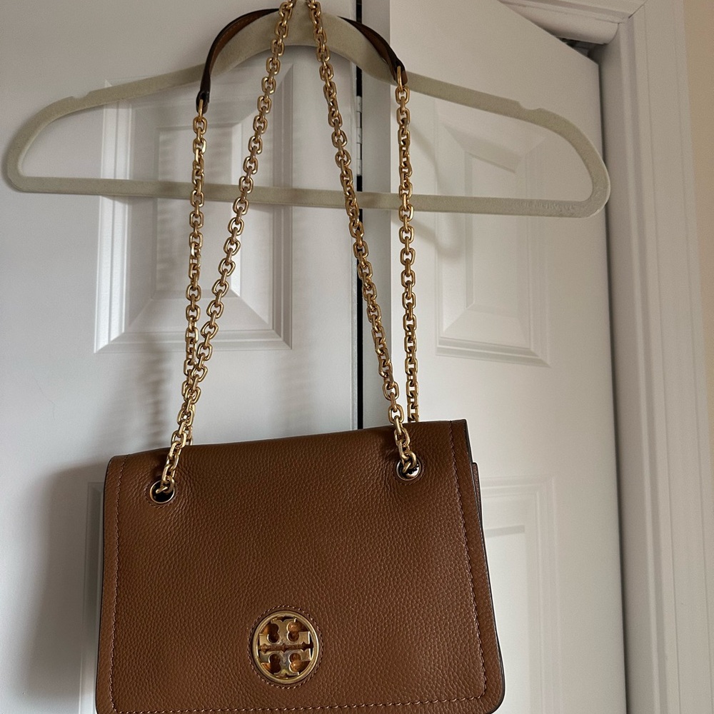 Tory Burch Tan Leather Shoulder Bag with Gold Chain